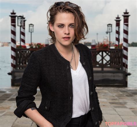 kristen stewart naked|Kristen Stewart Nude LEAKED Pics and Porn Video [2021].